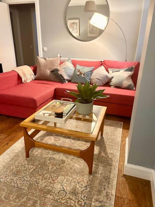 Large 2 Bedroom, Ground Floor Flat, Close To City EDI Buitenkant foto